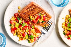 salmon-sweet-corn-tomato-salad