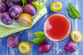 prune-juice-GettyImages-516614871