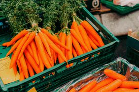 Fresh carrots on the market stall at the farmer's market