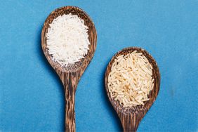 white-rice-vs-brown-rice-GettyImages-1248787617